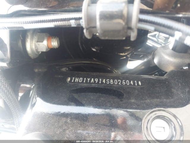2025 HARLEY-DAVIDSON FLHC 10