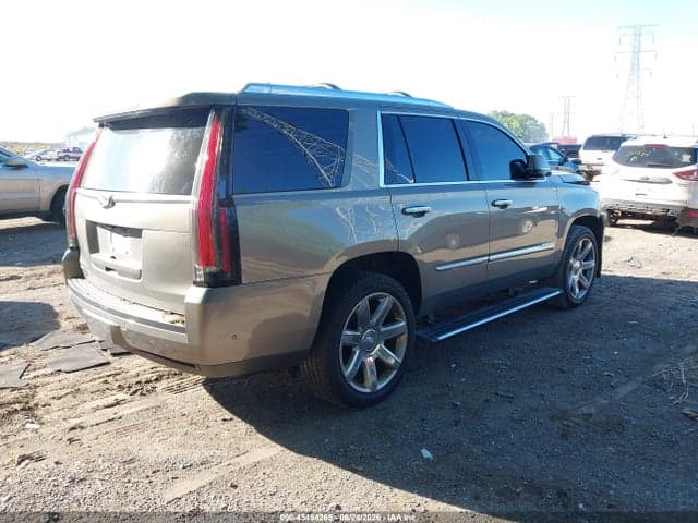 2018 CADILLAC ESCALADE PREMIUM 4