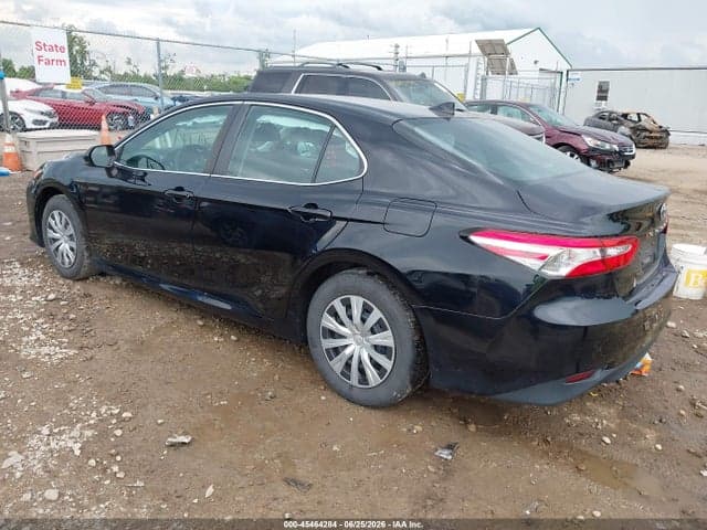 2019 TOYOTA CAMRY L 3