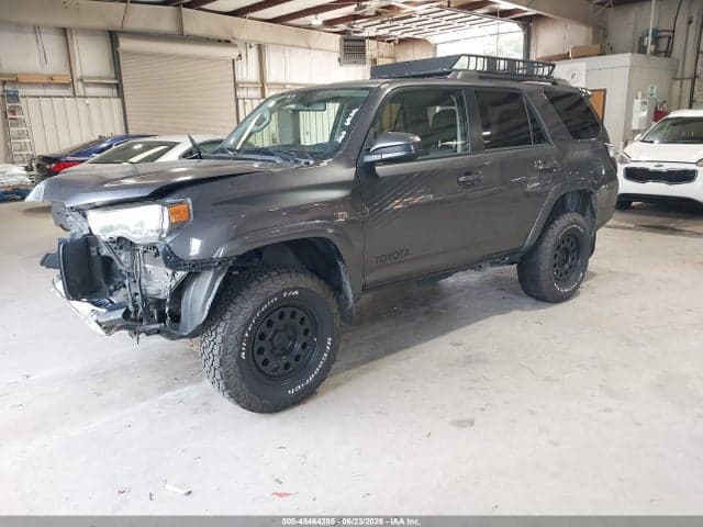 2017 TOYOTA 4RUNNER SR5 2