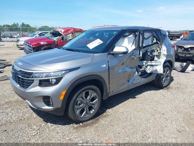 2026 KIA SELTOS LX 2