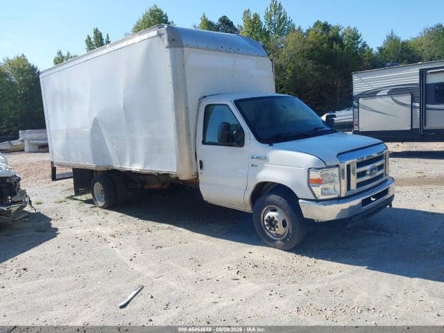 2019 FORD E-350 CUTAWAY 1