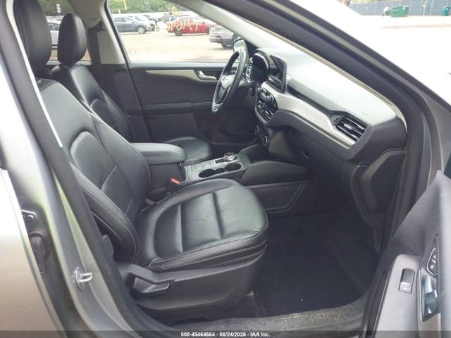 2022 FORD ESCAPE SEL 5