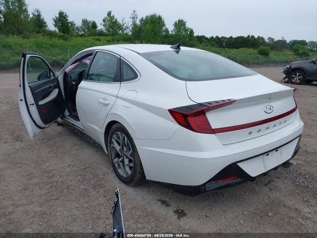 2023 HYUNDAI SONATA SEL 3