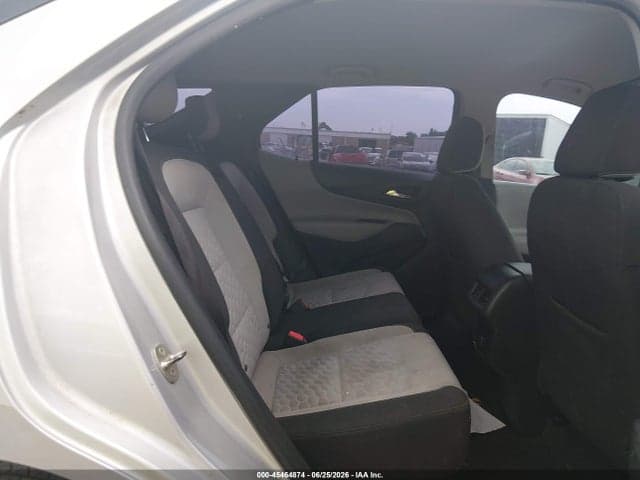 2018 CHEVROLET EQUINOX LS 8