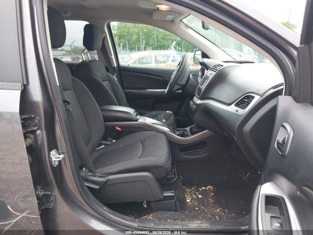 2018 DODGE JOURNEY SE 5