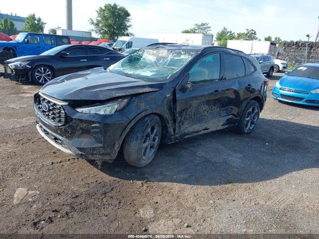 2024 FORD ESCAPE ST-LINE 2