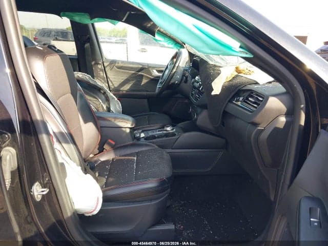 2024 FORD ESCAPE ST-LINE 5