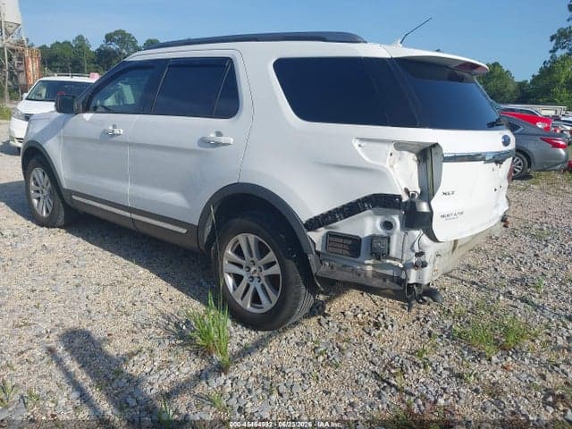 2019 FORD EXPLORER XLT 3