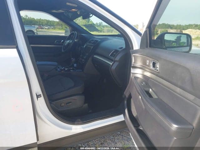 2019 FORD EXPLORER XLT 5