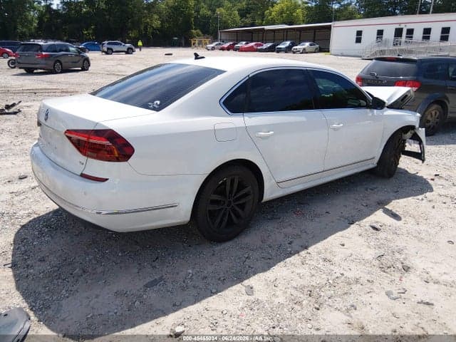 2017 VOLKSWAGEN PASSAT 1.8T SE 4