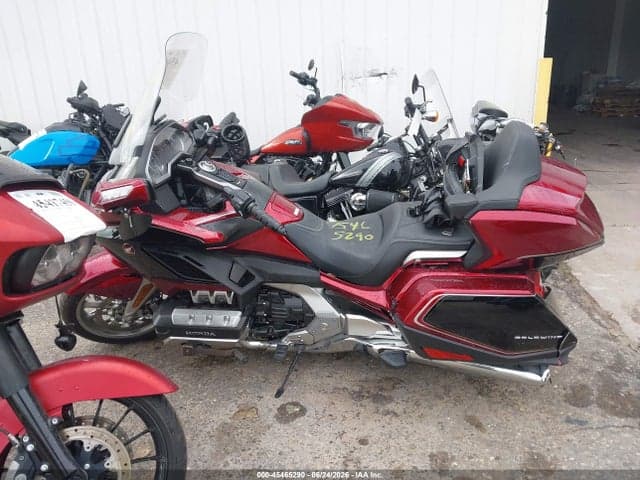 2018 HONDA GL1800 D 13