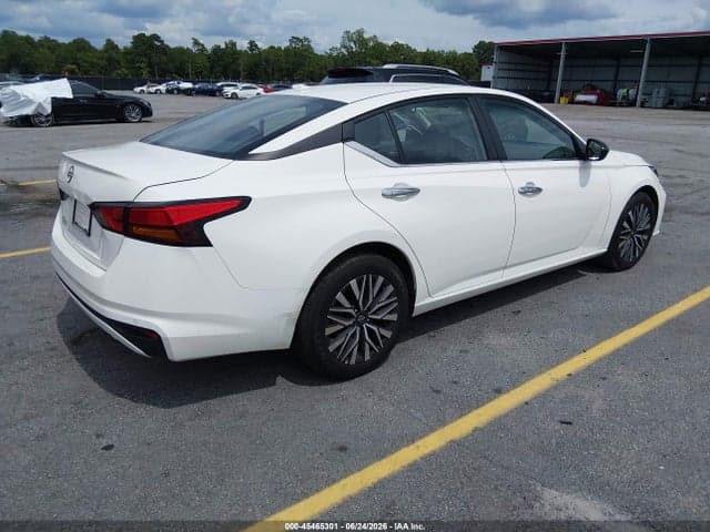 2025 NISSAN ALTIMA SV FWD 4