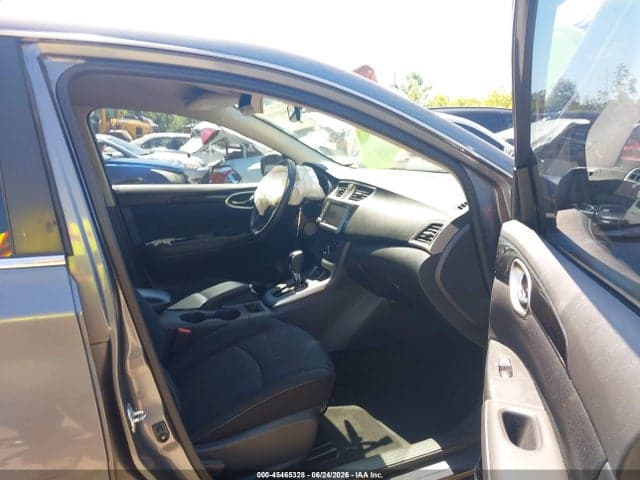 2019 NISSAN SENTRA SV 5