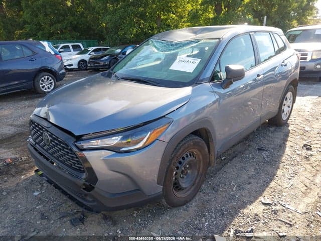 2024 TOYOTA COROLLA CROSS L 2