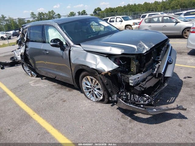 2026 TOYOTA GRAND HIGHLANDER PLATINUM 1