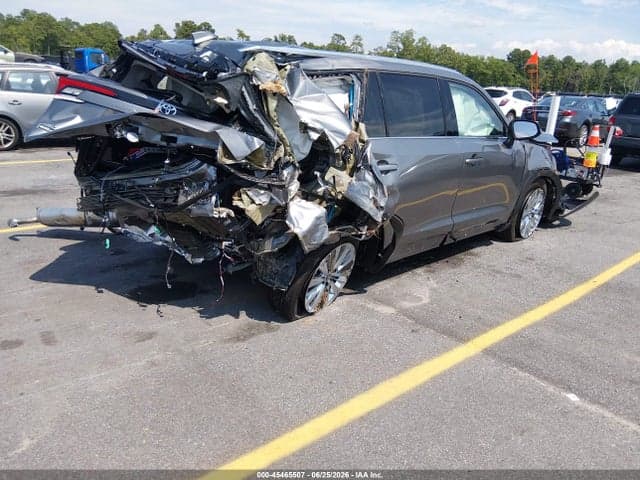 2026 TOYOTA GRAND HIGHLANDER PLATINUM 4