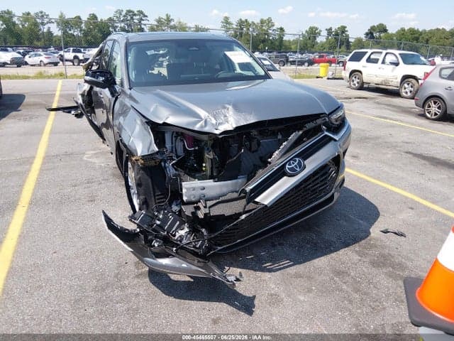 2026 TOYOTA GRAND HIGHLANDER PLATINUM 6