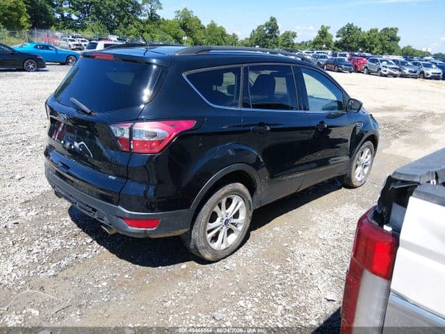 2017 FORD ESCAPE SE 4