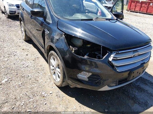 2017 FORD ESCAPE SE 6