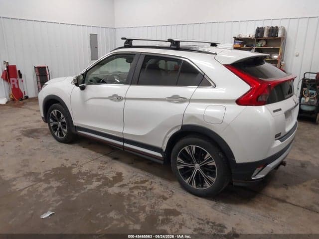 2018 MITSUBISHI ECLIPSE CROSS 3