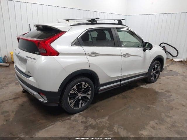 2018 MITSUBISHI ECLIPSE CROSS 4