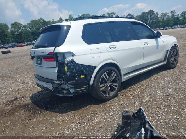 2024 BMW X7 XDRIVE40I 4