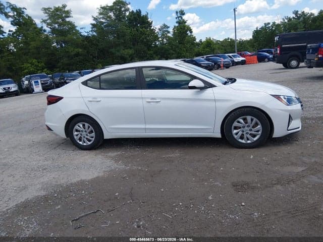 2020 HYUNDAI ELANTRA SE 13