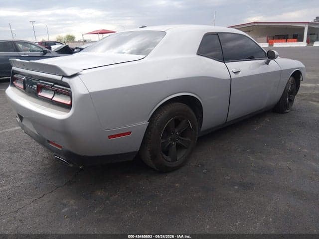 2020 DODGE CHALLENGER SXT 4