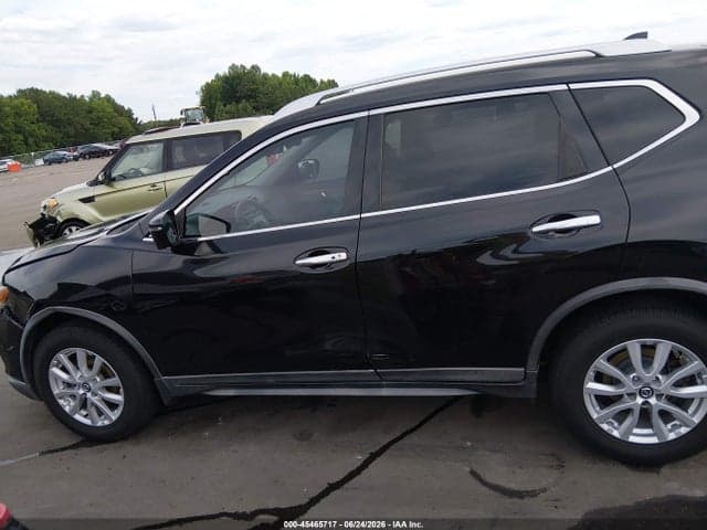 2018 NISSAN ROGUE SV 14