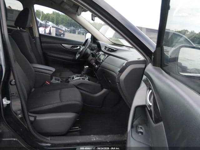 2018 NISSAN ROGUE SV 5