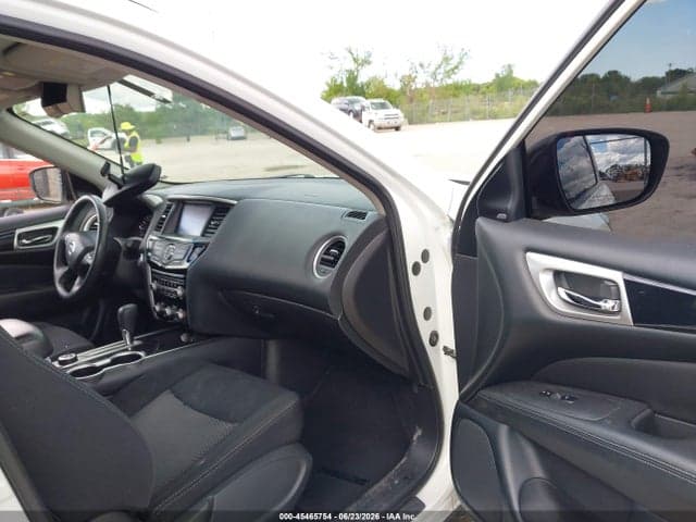 2019 NISSAN PATHFINDER SV 5