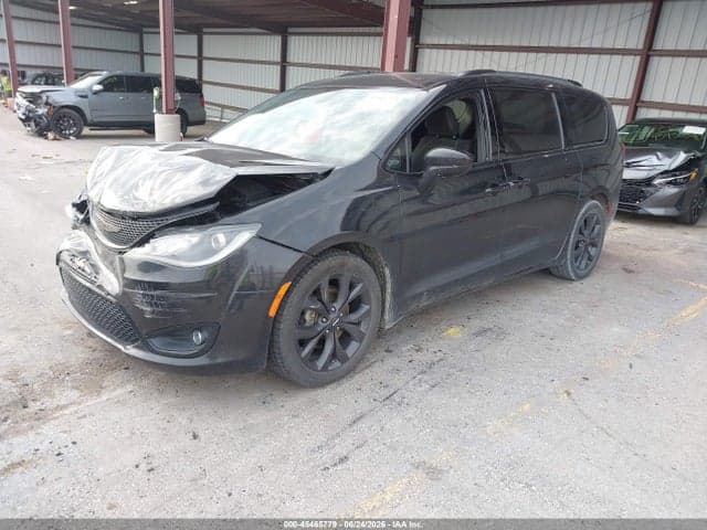 2018 CHRYSLER PACIFICA TOURING PLUS 2