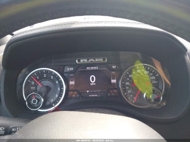 2021 RAM 1500 LARAMIE 4X4 5'7 BOX 7