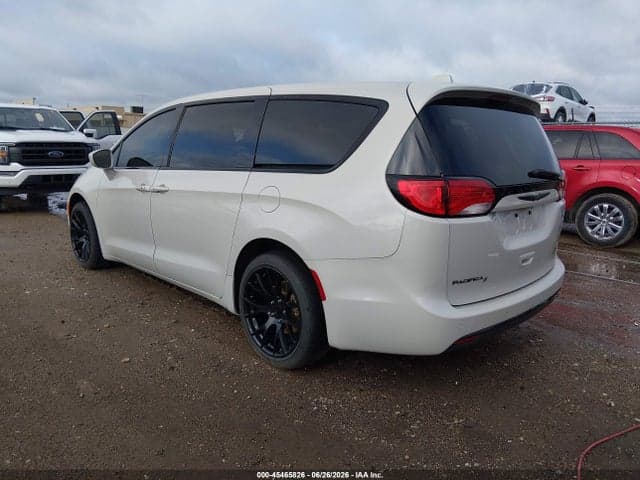 2019 CHRYSLER PACIFICA TOURING PLUS 3