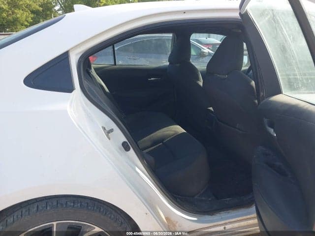 2020 TOYOTA COROLLA SE 8