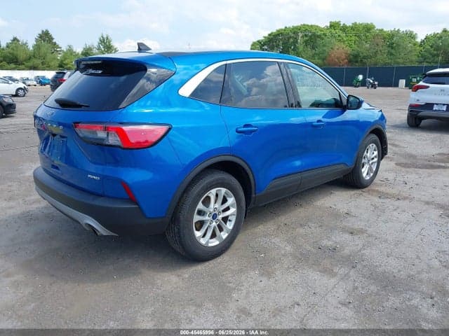 2021 FORD ESCAPE SE 4