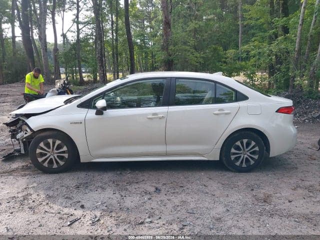 2021 TOYOTA COROLLA HYBRID LE 15