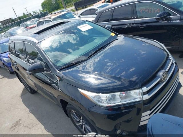 2017 TOYOTA HIGHLANDER XLE - 1