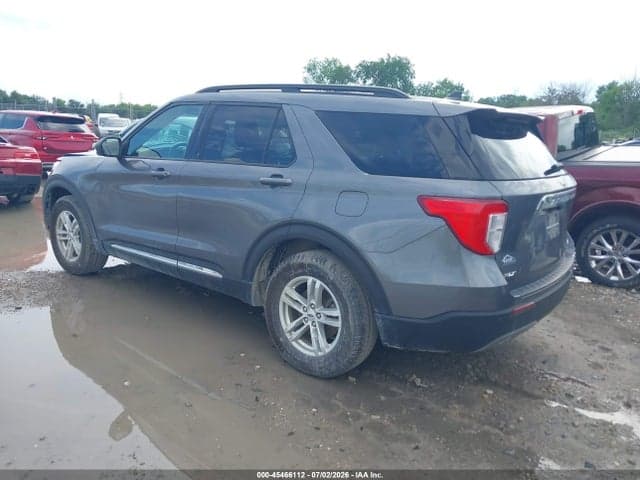 2022 FORD EXPLORER XLT 3