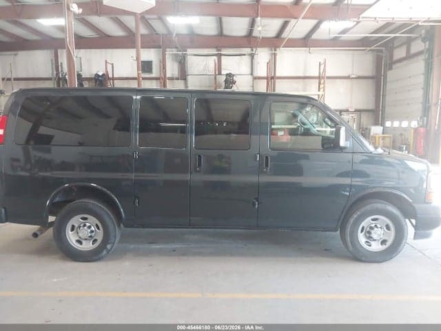 2017 CHEVROLET EXPRESS 2500 LS 18