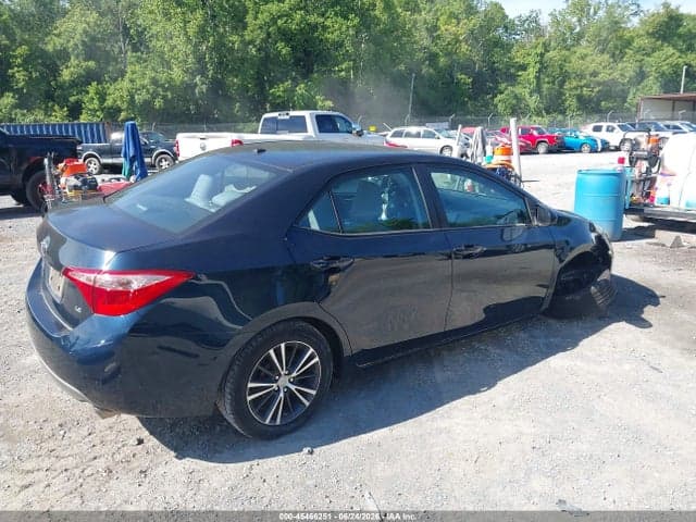 2017 TOYOTA COROLLA LE 4