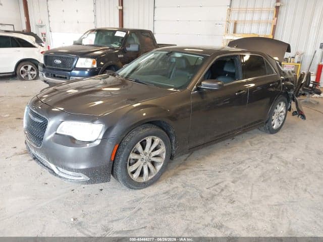 2017 CHRYSLER 300 LIMITED AWD 2