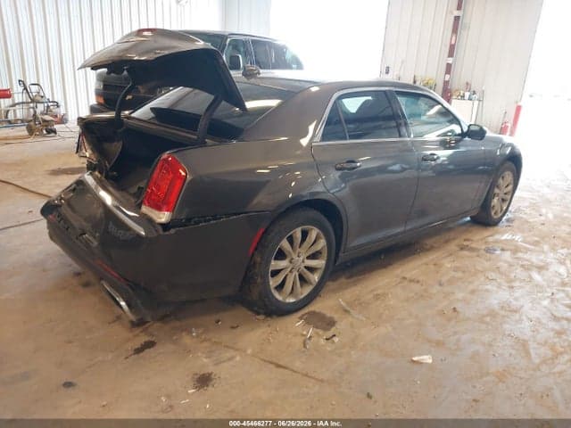 2017 CHRYSLER 300 LIMITED AWD 4