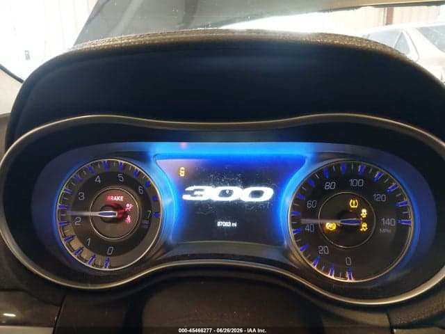 2017 CHRYSLER 300 LIMITED AWD 7