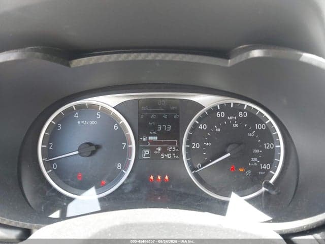 2025 NISSAN VERSA 1.6 S 7