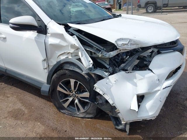 2018 TOYOTA RAV4 XLE 6