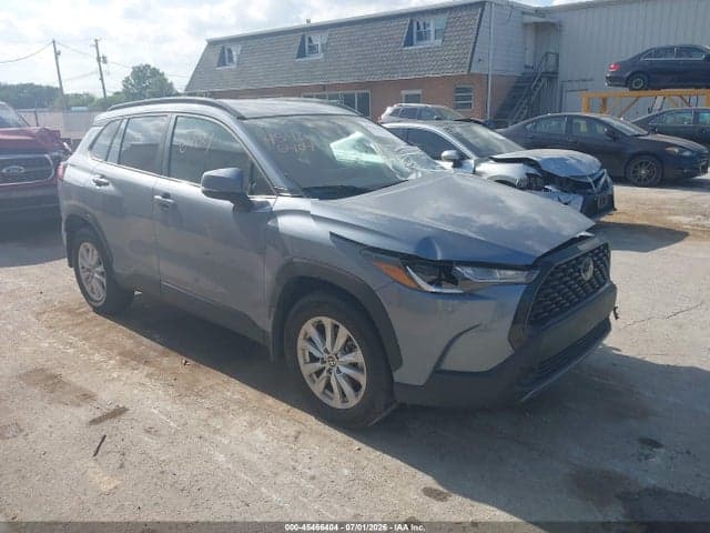 2022 TOYOTA COROLLA CROSS LE