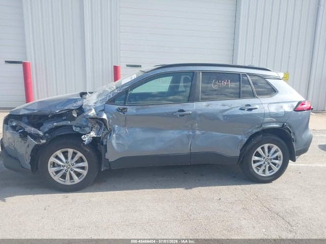 2022 TOYOTA COROLLA CROSS LE 14