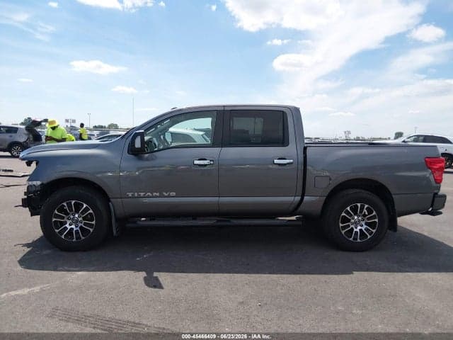 2020 NISSAN TITAN SV 4X4 15